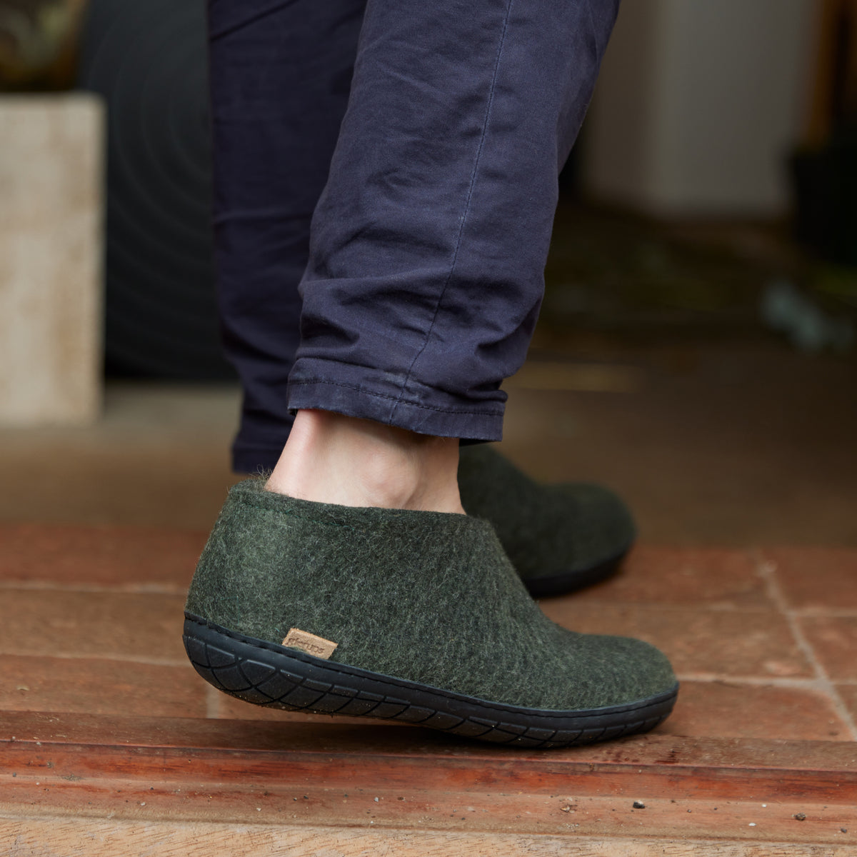 glerups Shoe with natural rubber sole - black Shoe with rubber sole Forest