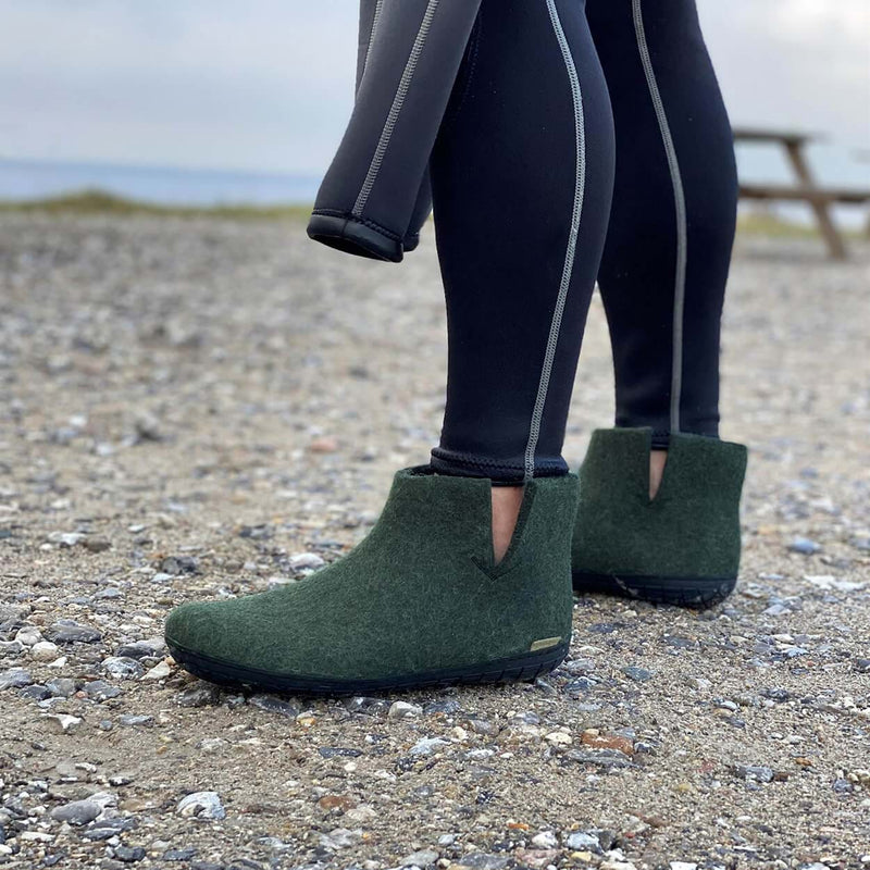 Natural sole hot sale boots